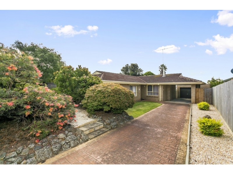 118 Heyers Road, Grovedale VIC 3216