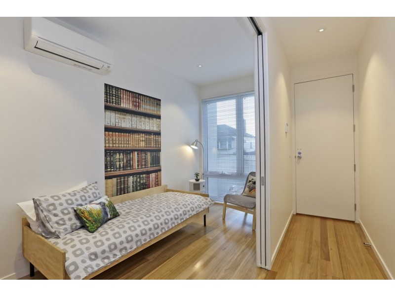 7a Collins Street, Geelong West VIC 3218