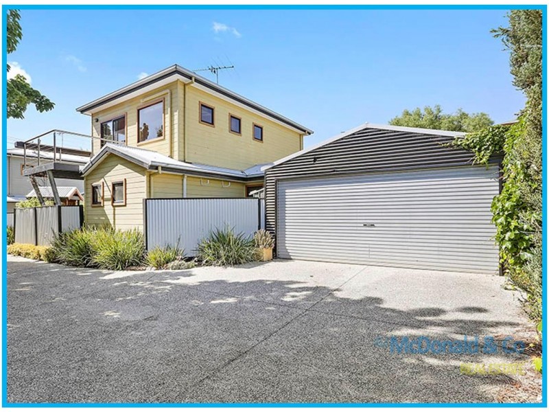 2/43 Shannon Avenue, Manifold Heights VIC 3218