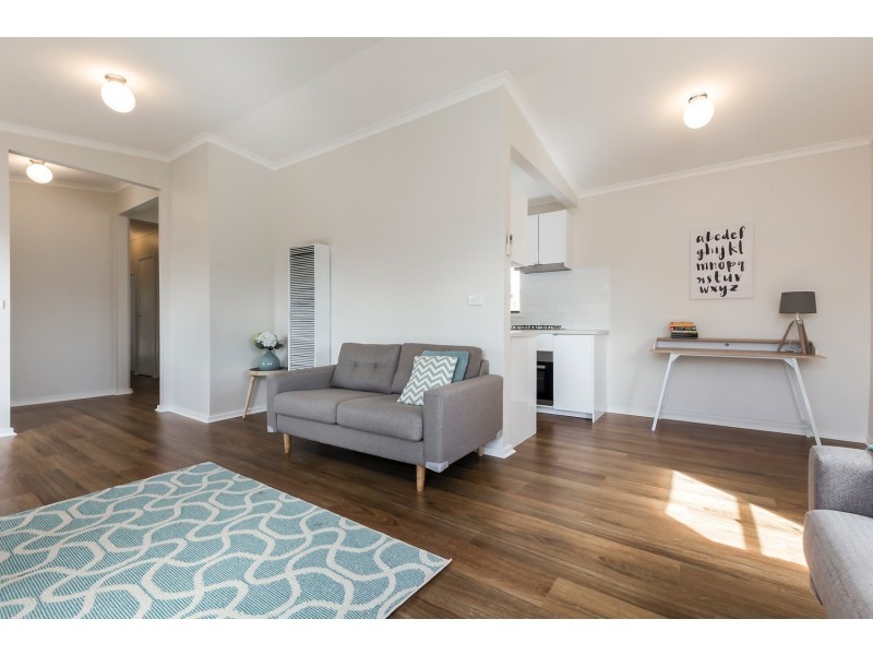 38 Carmarthen Drive, Corio VIC 3214