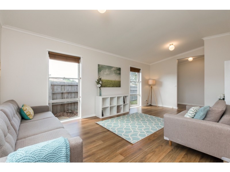 38 Carmarthen Drive, Corio VIC 3214