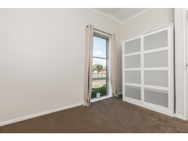 38 Carmarthen Drive, Corio VIC 3214