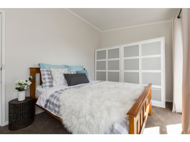 38 Carmarthen Drive, Corio VIC 3214