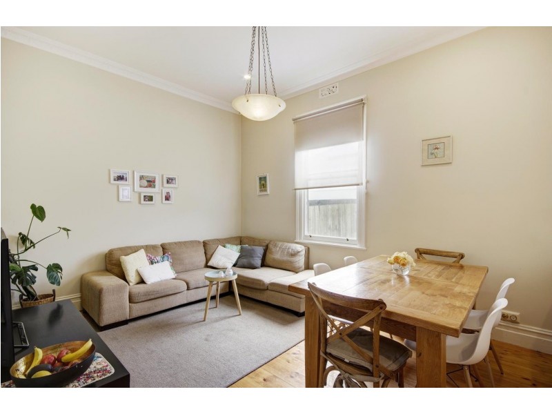 29 Roebuck Street, Newtown VIC 3220