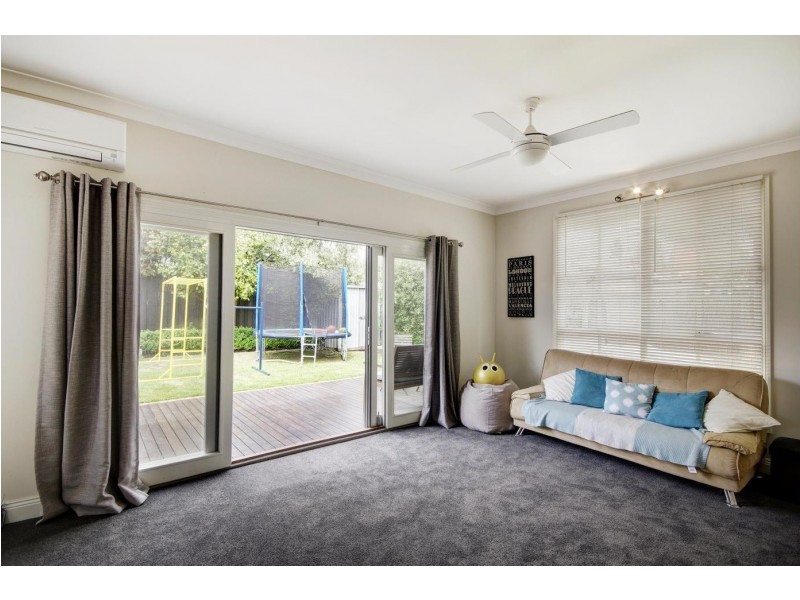 29 Roebuck Street, Newtown VIC 3220