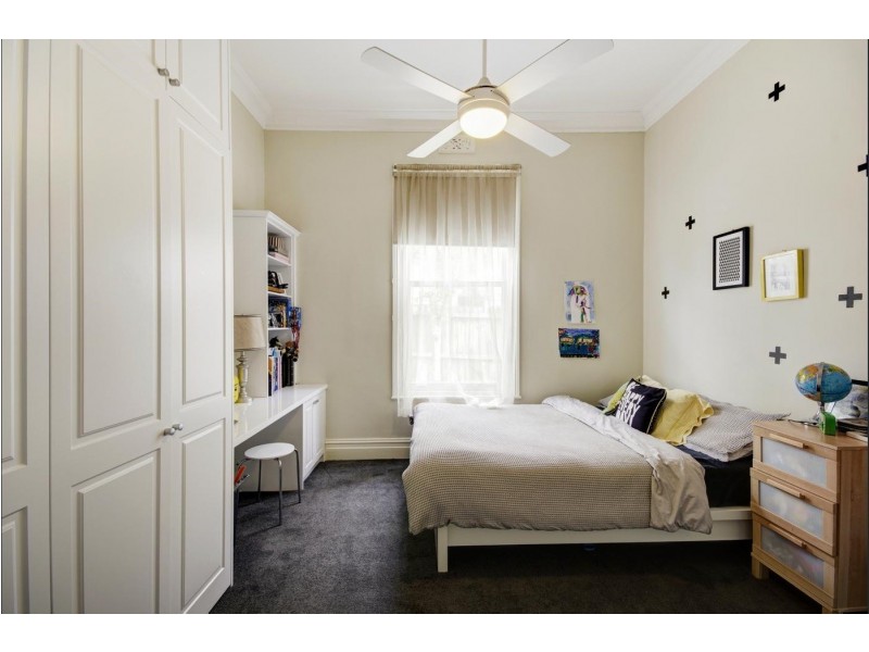 29 Roebuck Street, Newtown VIC 3220