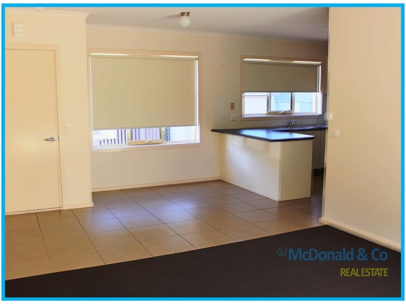 8/22 Walter Street, East Geelong VIC 3219