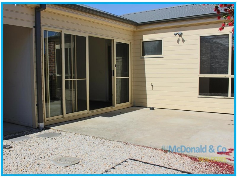 8/22 Walter Street, East Geelong VIC 3219