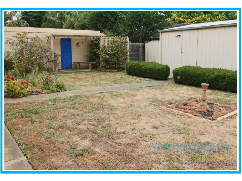 12 Cuthbert Avenue, Highton VIC 3216