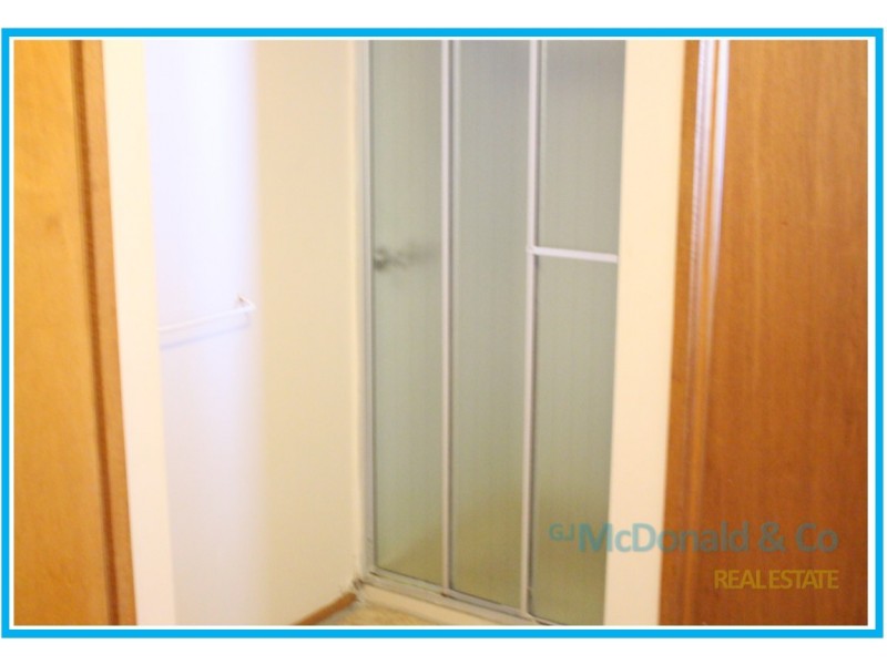 2/70 Braund Avenue, Bell Post Hill VIC 3215