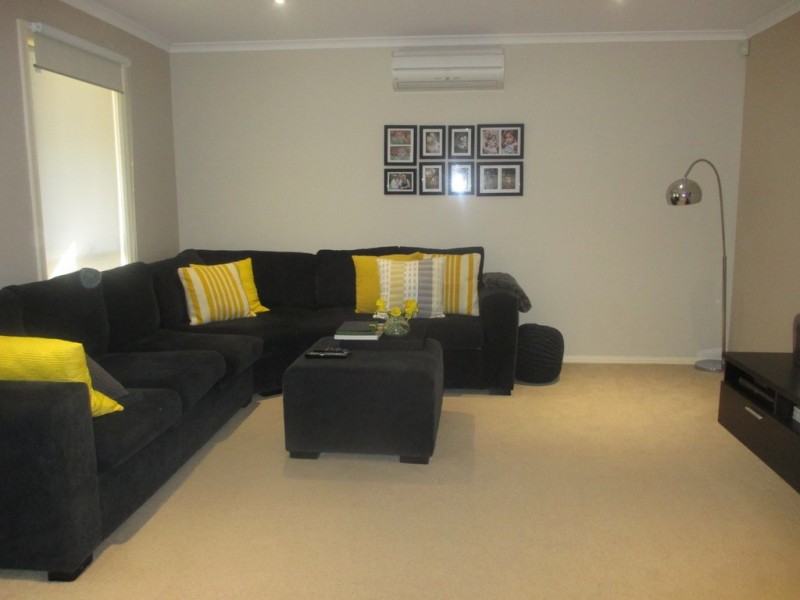 8 Aintree Road, Bell Post Hill VIC 3215