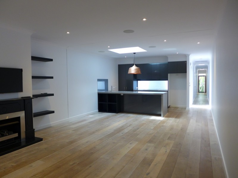 2/21 Stinton Avenue, Newtown VIC 3220