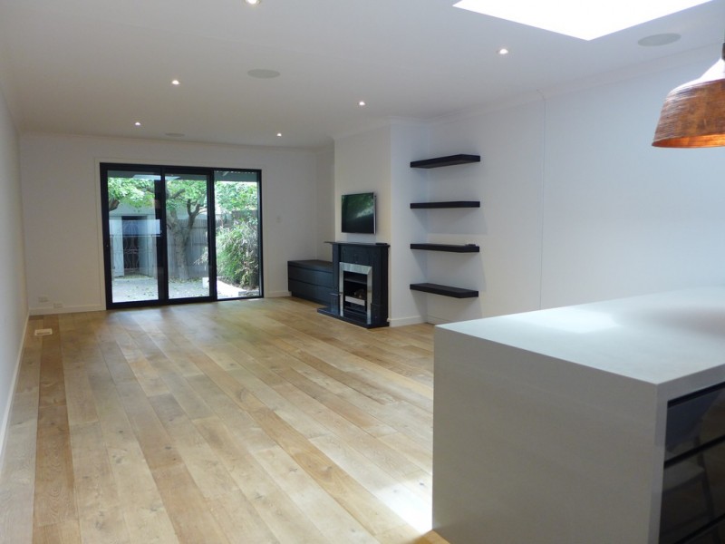 2/21 Stinton Avenue, Newtown VIC 3220