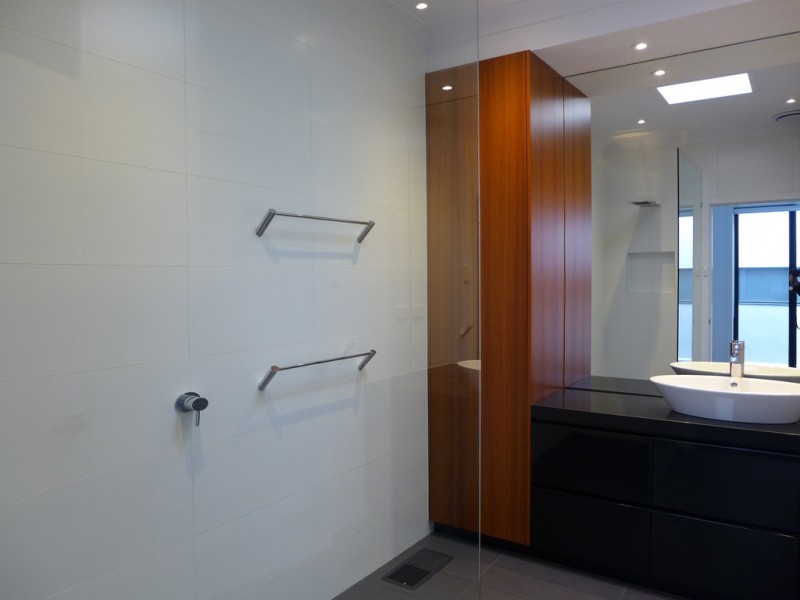 2/21 Stinton Avenue, Newtown VIC 3220