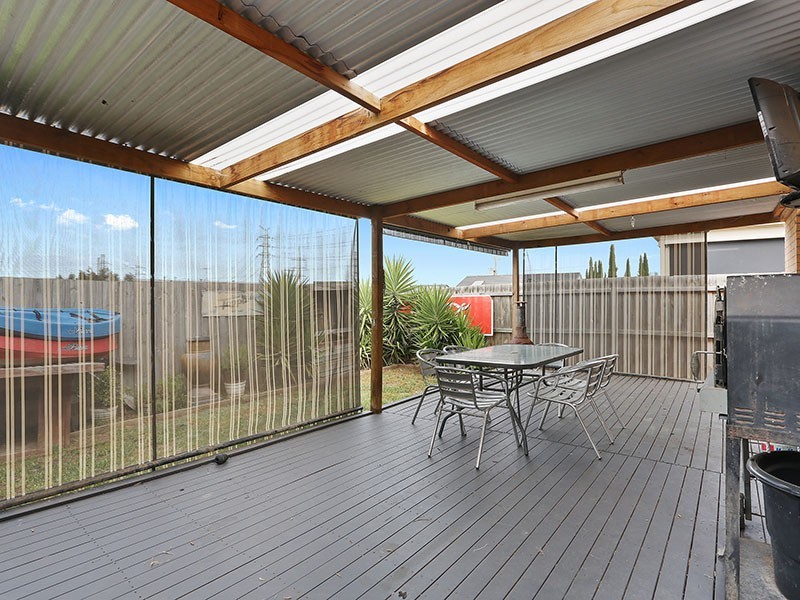 21 Endeca Court, Lovely Banks VIC 3221