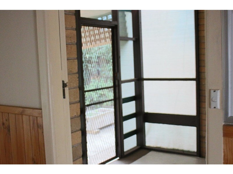 4 Carol Court, Newcomb VIC 3219