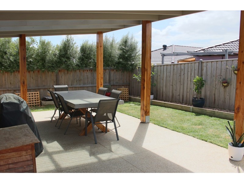 9 Tidal Street, Leopold VIC 3224