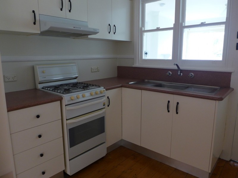 42 Saywell Street, North Geelong VIC 3215