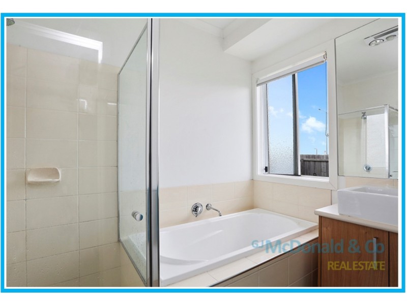 14 Mumm Street, Waurn Ponds VIC 3216