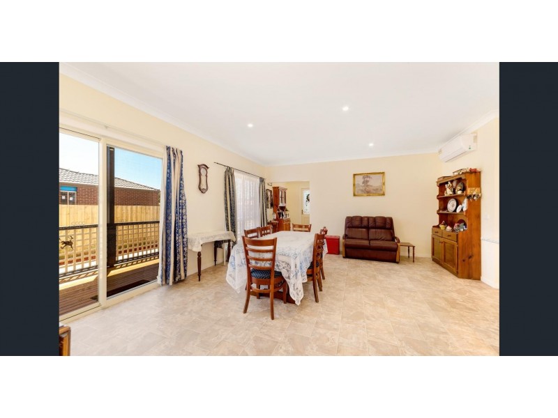 11 Pardolote Crescent, St Leonards VIC 3223