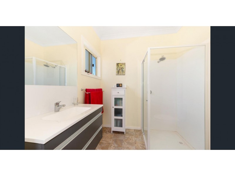 11 Pardolote Crescent, St Leonards VIC 3223