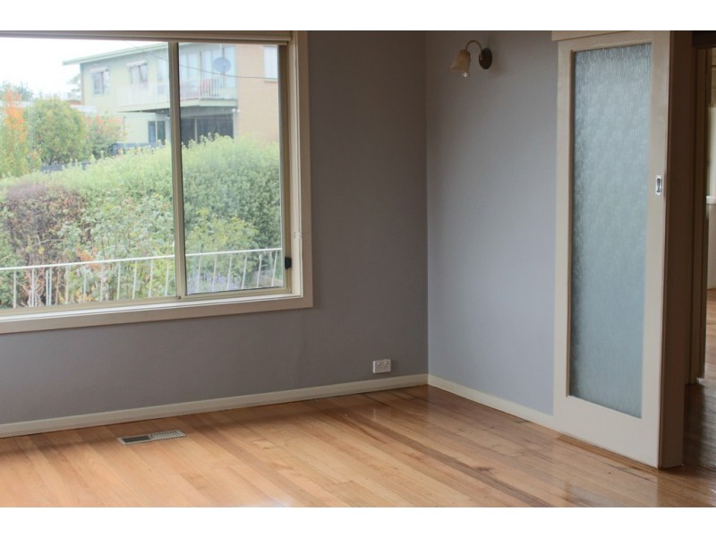 4 May Street, Hamlyn Heights VIC 3215