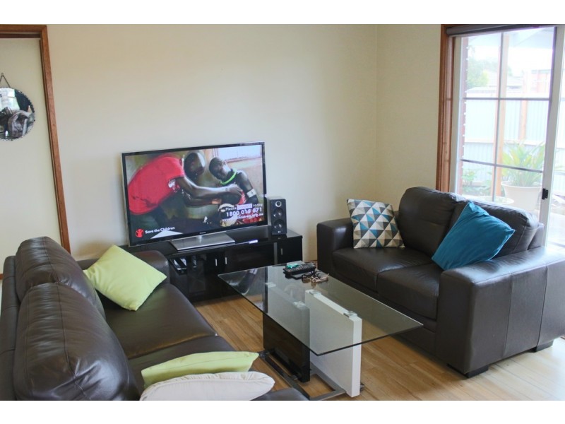 1/47 Thompson Street, Whittington VIC 3219