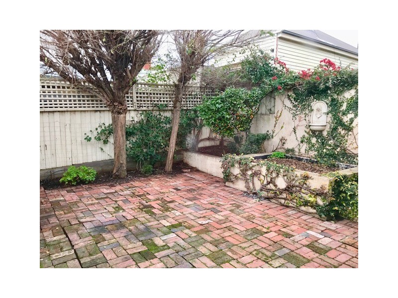 1 Lupton Street, Geelong West VIC 3218