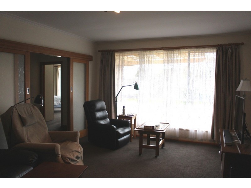 20 William Street, Leopold VIC 3224