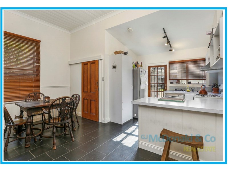 15 Victoria Street, Rippleside VIC 3215