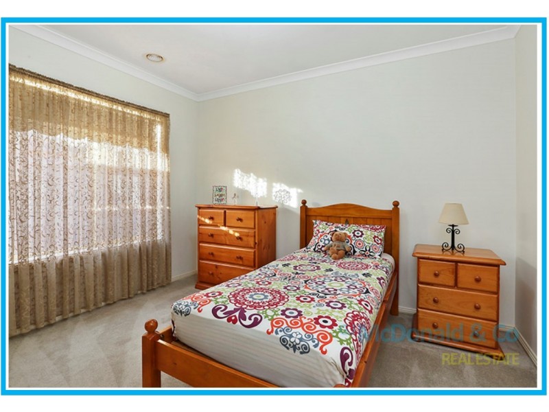 9 Sherman Court, Lovely Banks VIC 3221