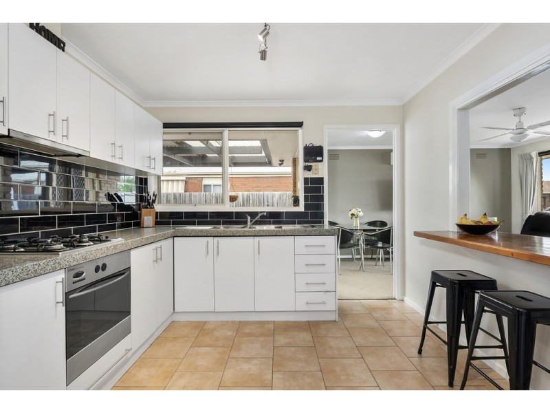 13 Rockley Close, Corio VIC 3214