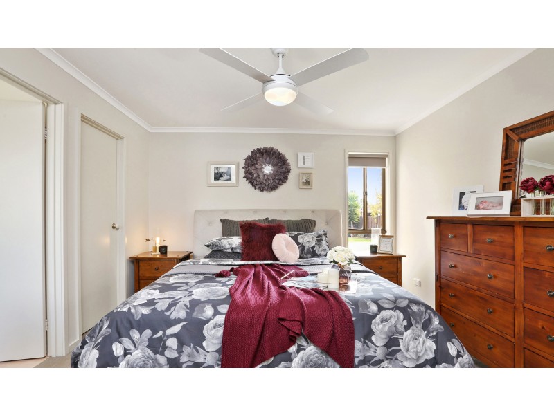 16 Leonora Court, Corio VIC 3214