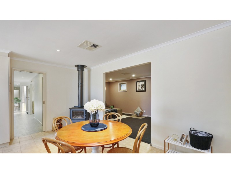 16 Leonora Court, Corio VIC 3214