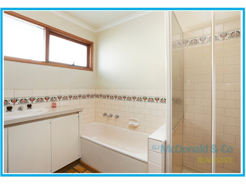 14 Wilks Street, Hamlyn Heights VIC 3215