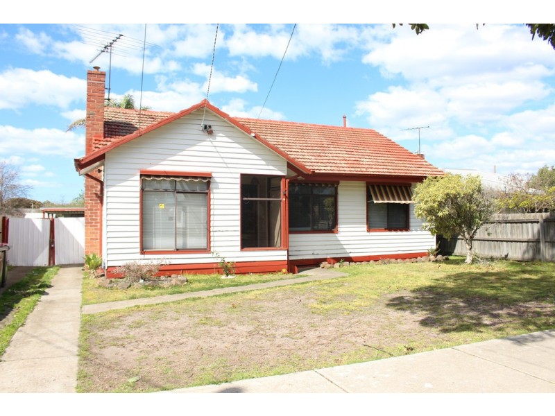 14 Stradbroke Street, Norlane VIC 3214
