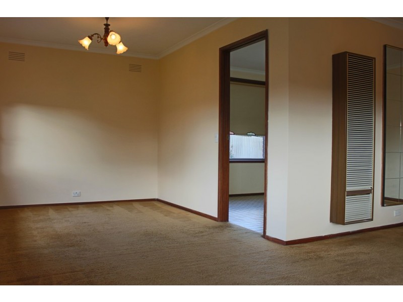 39 Melva Crescent, Whittington VIC 3219