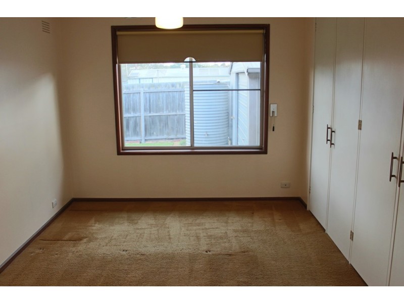 39 Melva Crescent, Whittington VIC 3219