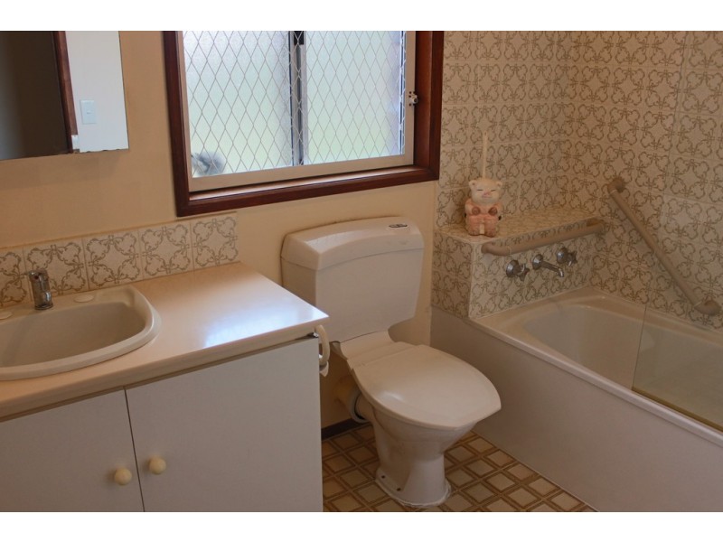 39 Melva Crescent, Whittington VIC 3219