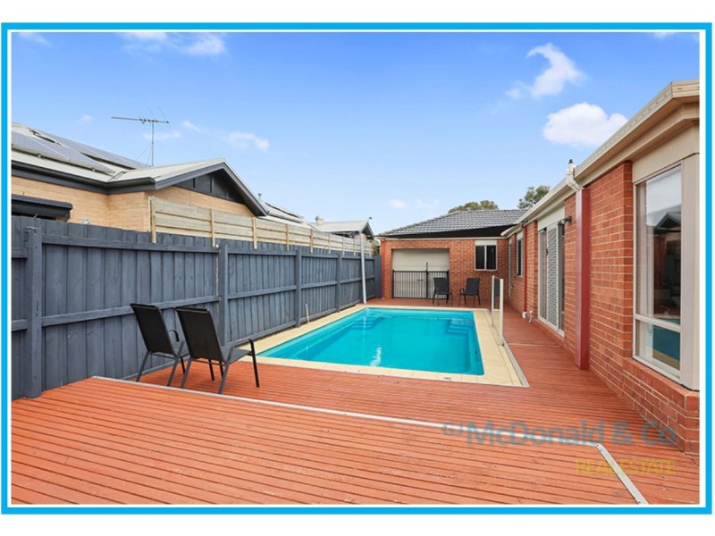 24 The Vineyard, Waurn Ponds VIC 3216