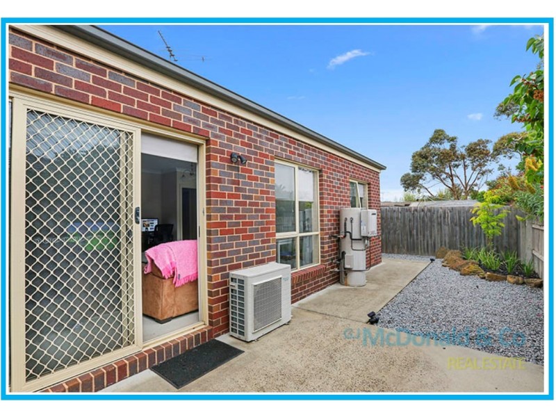 2/8-10 Breadalbane Street, Newcomb VIC 3219