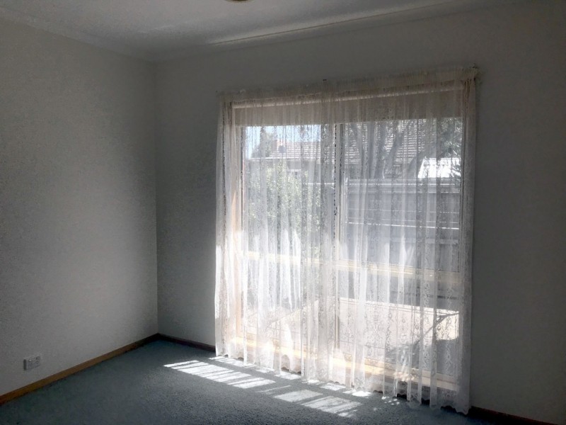 2/90 Roslyn Road, Belmont VIC 3216