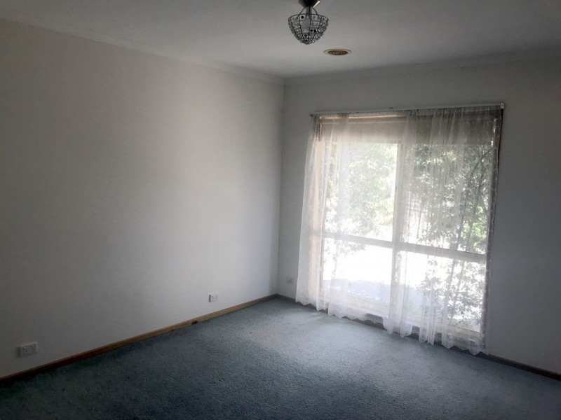 2/90 Roslyn Road, Belmont VIC 3216