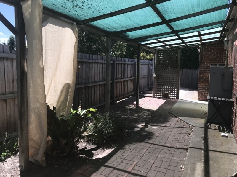 2/90 Roslyn Road, Belmont VIC 3216