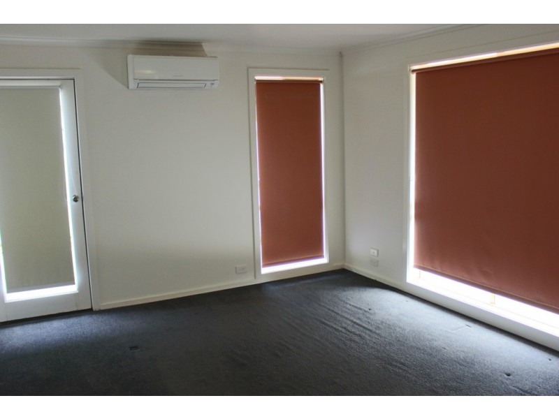 32 Regent Street, Whittington VIC 3219