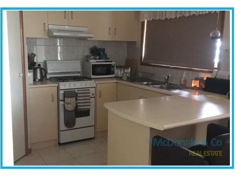 6 Katarina Place, Whittington VIC 3219