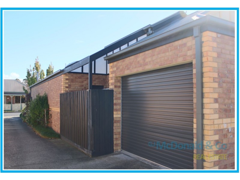 1/7 Urana Street, Newtown VIC 3220