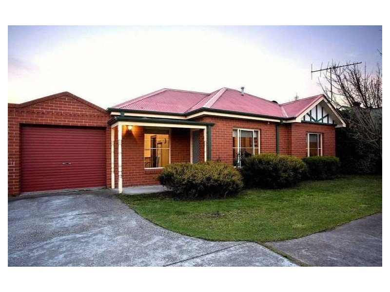2/92 Clarence Street, Geelong West VIC 3218