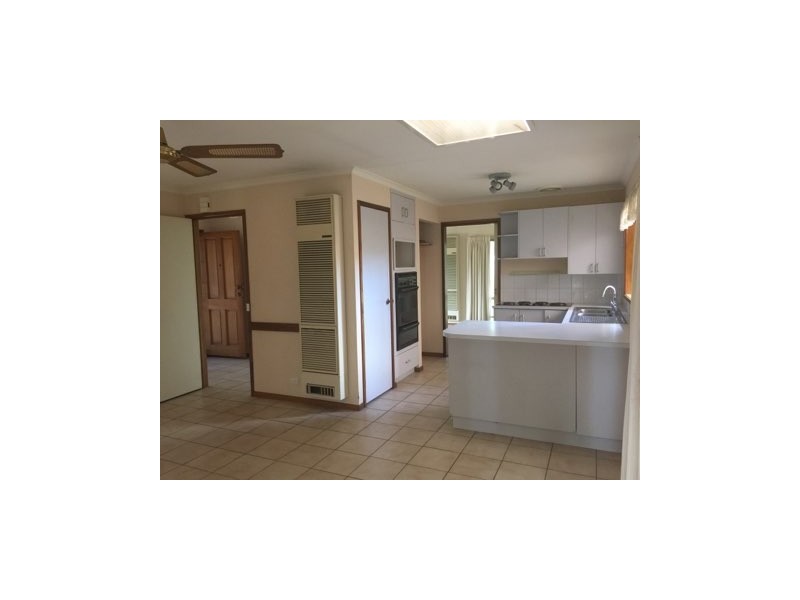 6 Mayfield Court, Grovedale VIC 3216