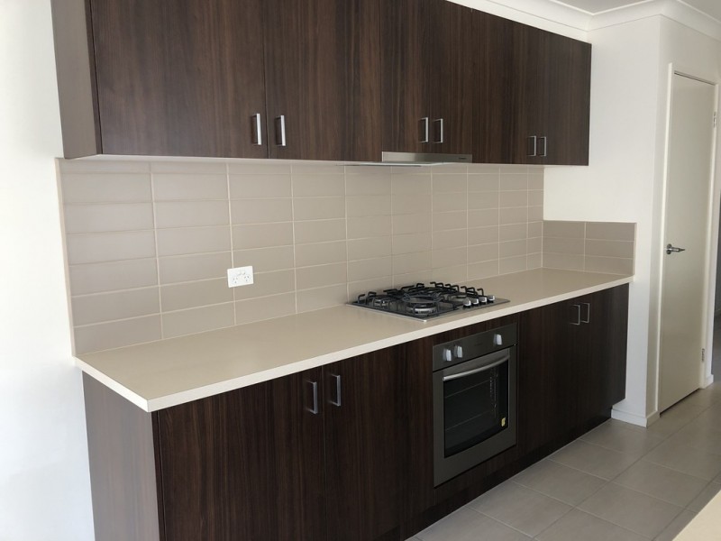 30 Sugargum Drive, Waurn Ponds VIC 3216